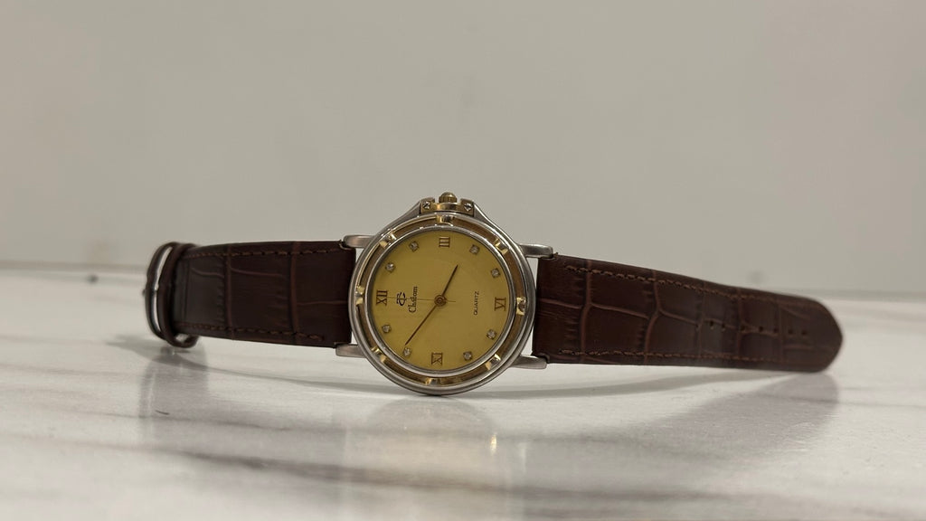 Chàtom CT-021G watch detail with brown genuine leather strap